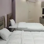 شقة على النيل